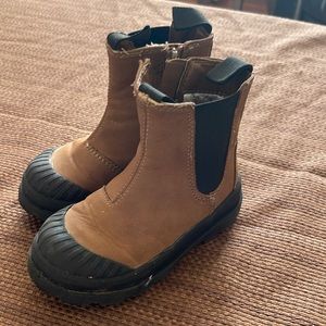 Boys toddler waterproof, side zipper boots- gently used